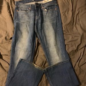 Levi 524 bootcut jeans